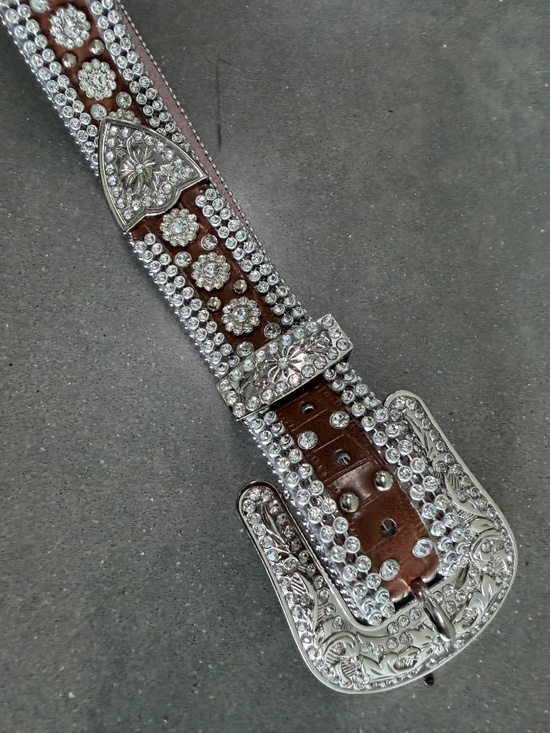 Angel Ranch Genuine Leather Floral Rhinestone Faux Gator Belt Size S/M Western main image 7